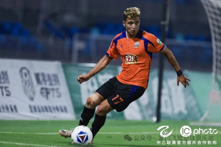 刘子铭双响逆转，厦门飞鹭客场2-1破三轮不胜