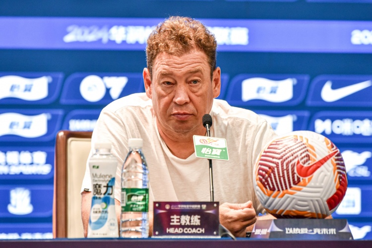 特谢拉复出在即，斯卢茨基：伤病仍未彻底扭转