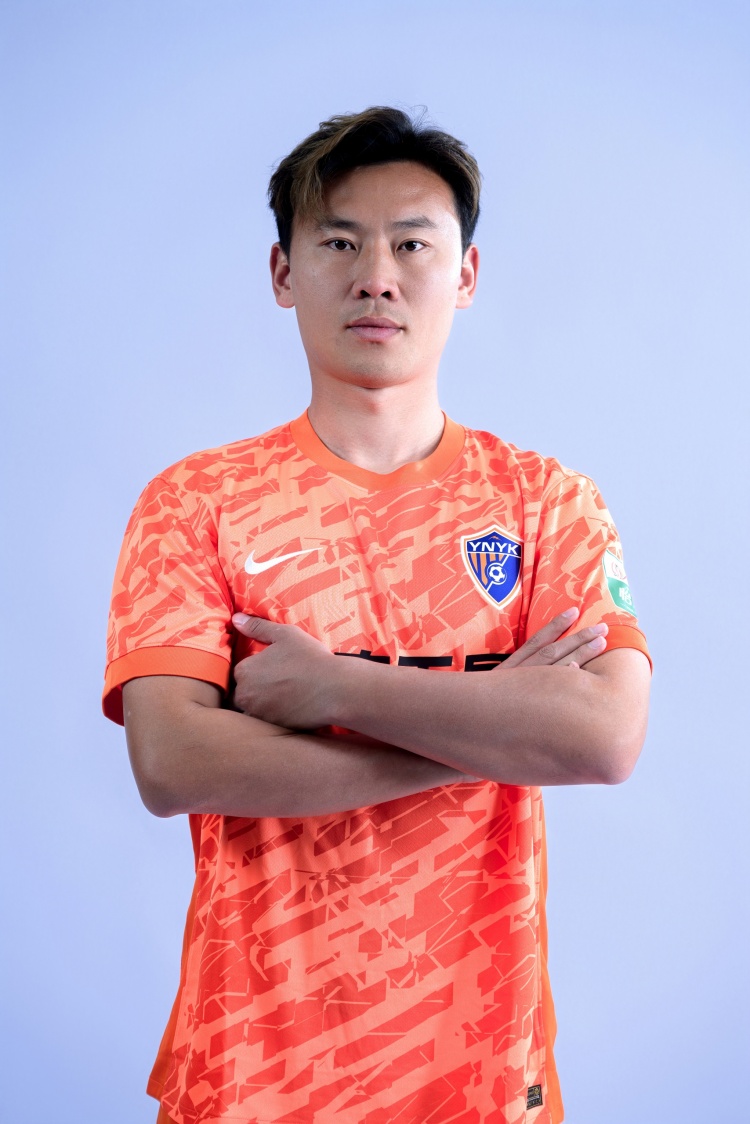 33岁后卫李松益自由身加盟申花 本赛季仅替补2次