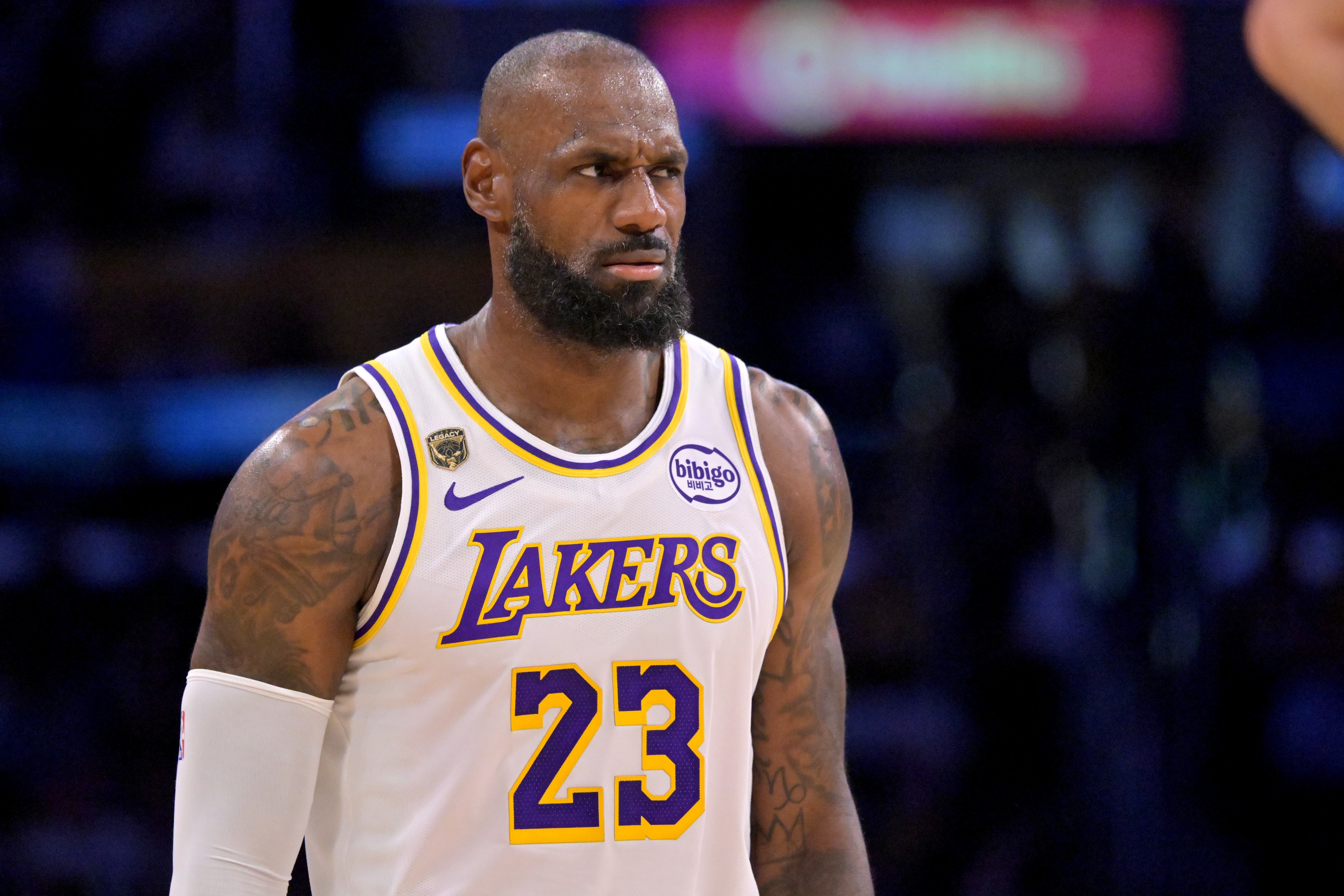 詹姆斯休赛期频繁现身俄亥俄 对手球队愈发相信他将重返骑士