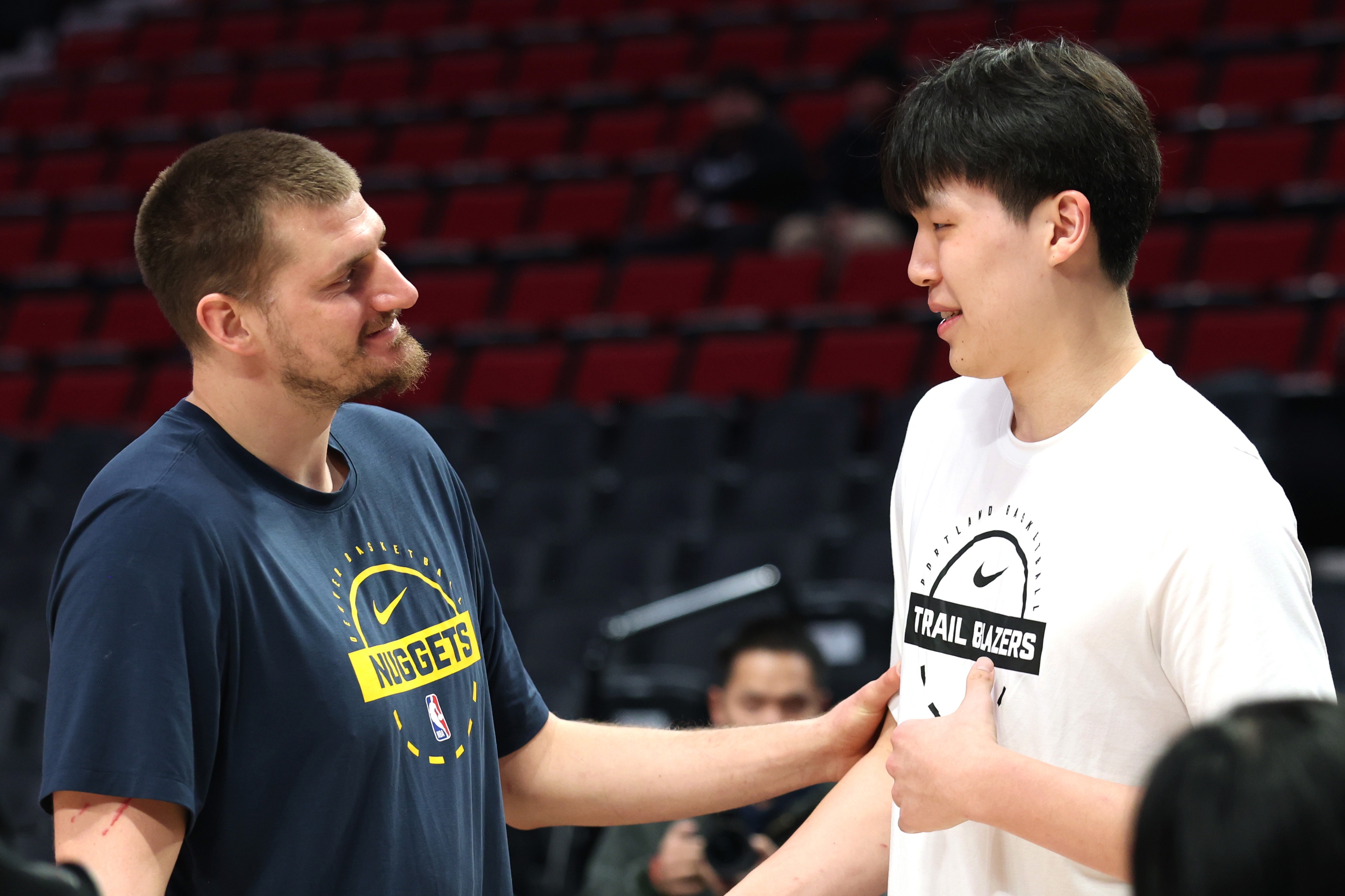 杨瀚森夏联数据飙升 波特兰媒体呼吁耐心