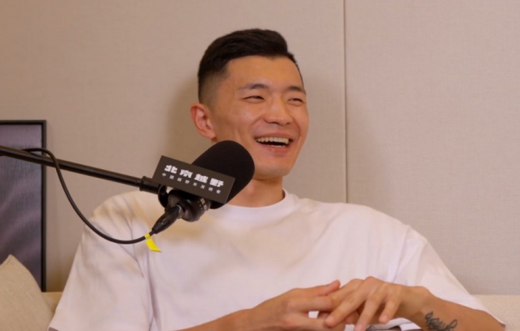 陈林坚自曝启蒙教练禁止练急停跳投：全中国也就那谁谁会，没用