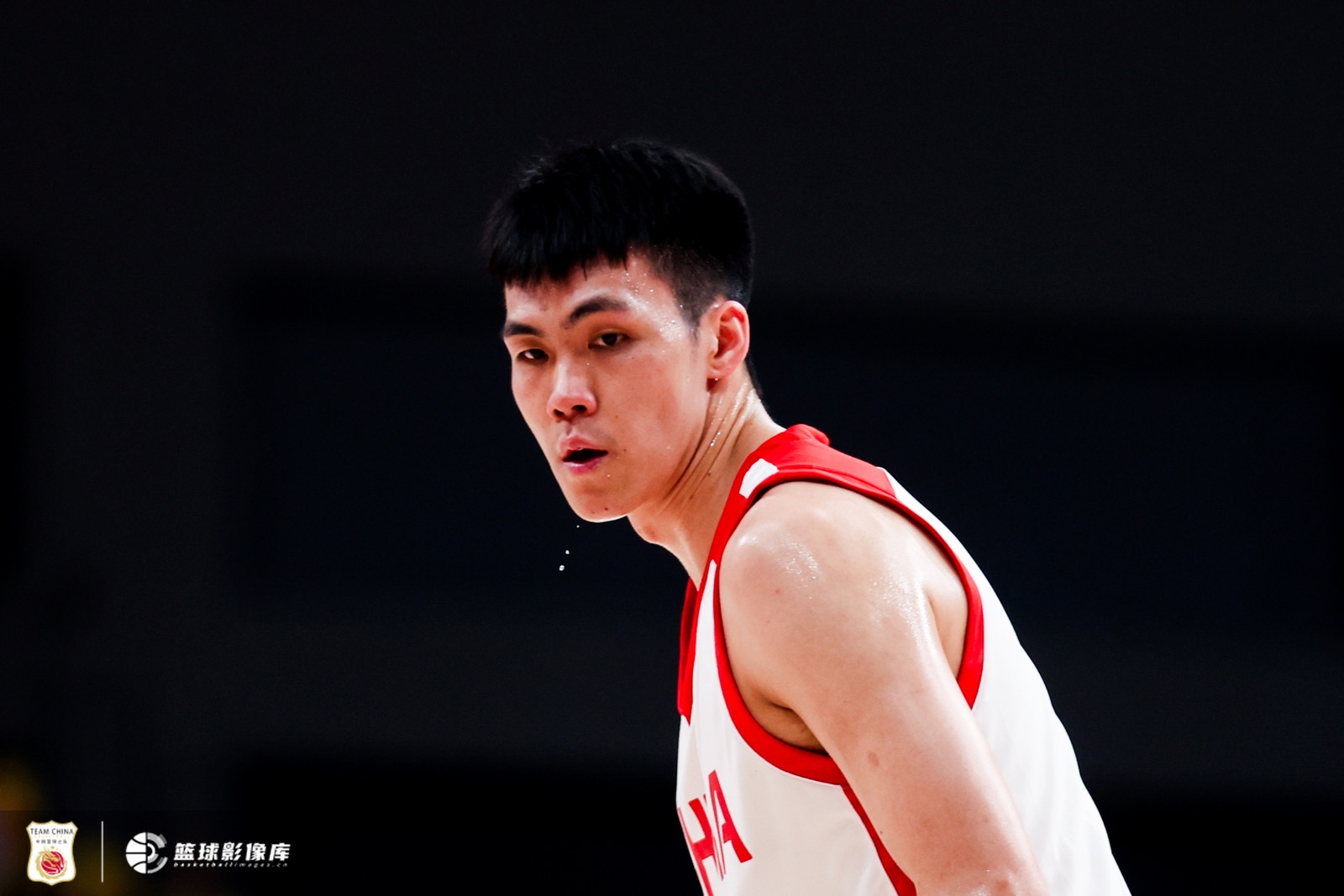 庞峥麟夏赛持续高光 李悦洲成后卫线重要选项——四国赛中国男篮90-82喀麦隆观察