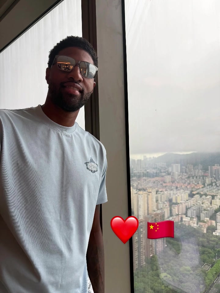 乔治更新中文社媒晒中国行照片:中国总是在我心里占有特别的一地 乔治更新中文社媒晒中国行照片:中国总是在我心里占有特别的一地