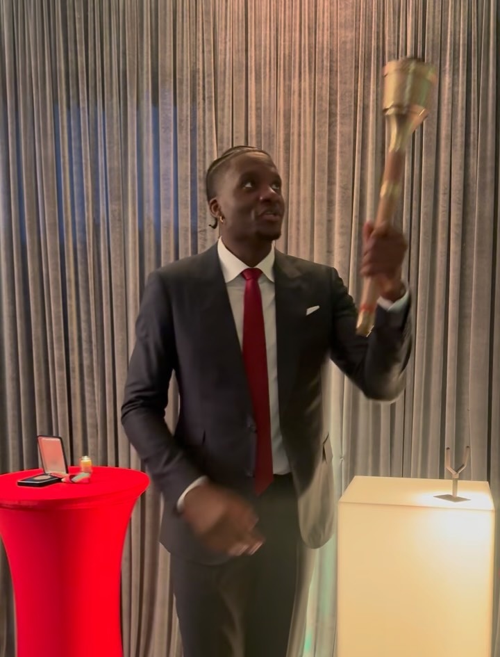 卡佩拉获2026年加勒廷奖:一个特别的时刻 永远不会忘记的夜晚 卡佩拉获2026年加勒廷奖:一个特别的时刻 永远不会忘记的夜晚