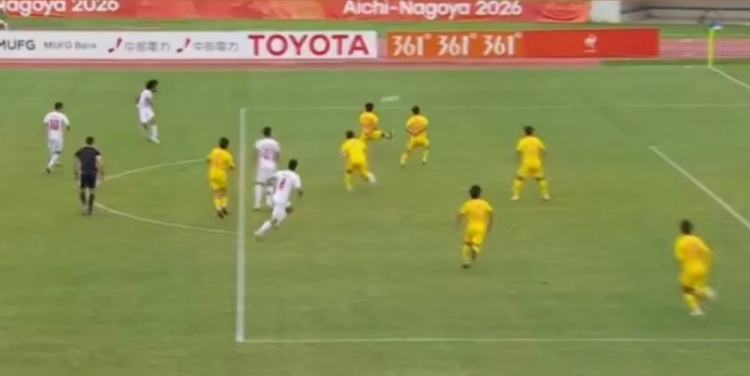 亚运会-U23国足0-0伊朗U23 小组第2末轮将战阿联酋 吴曦远射中框