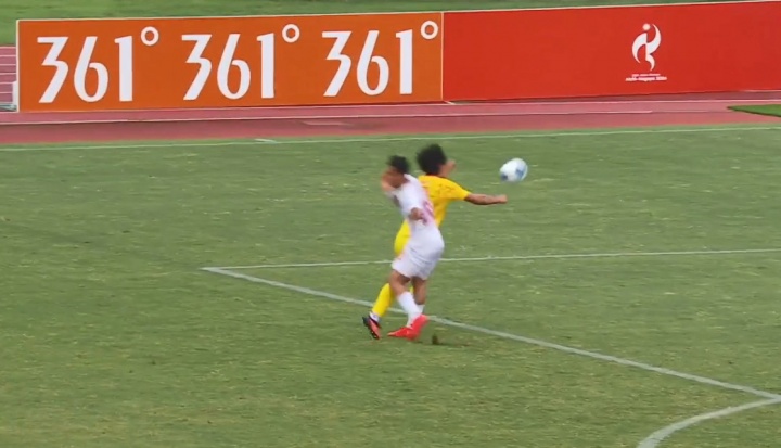 亚运会-U23国足0-0伊朗U23 小组第2末轮将战阿联酋 吴曦远射中框